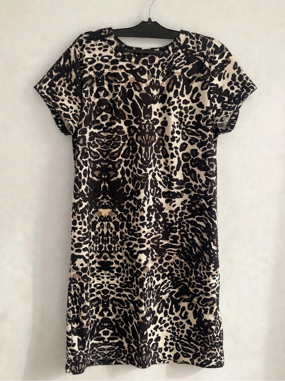 H&M Leopard Print T-Shirt Dress, Knee Length, Short Sleeve